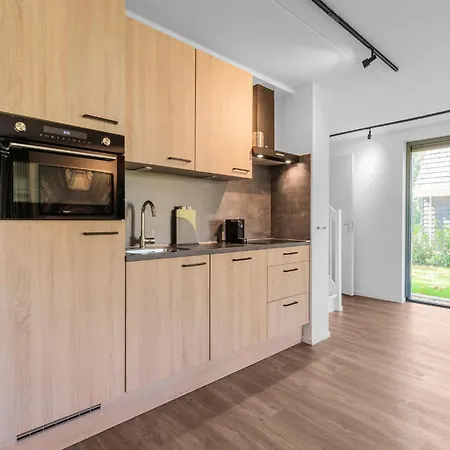 Detached 6-person Forest Villa, Walking Cycling In Holiday home *