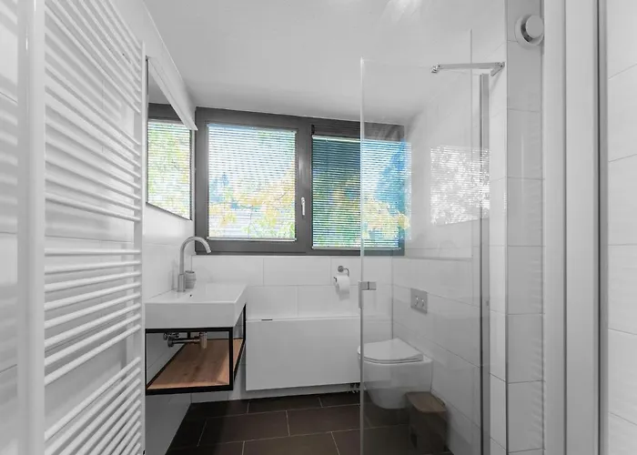 In With Garden View Сasa de vacaciones