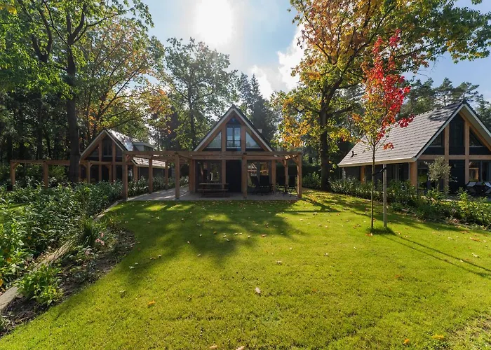 Сasa de vacaciones In With Garden View