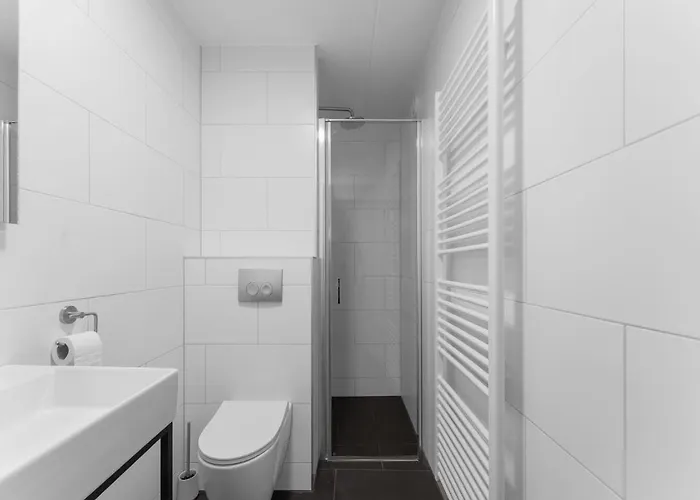 In With Garden View Сasa de vacaciones