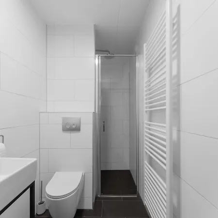 In With Garden View בית נופש