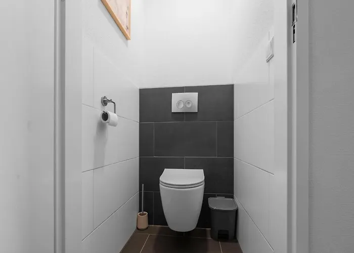 Feriehus In With Garden View *